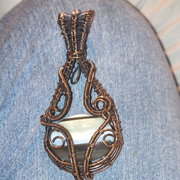 Handcrafted Wire Wrapped Pendant - Picture 1 of 1